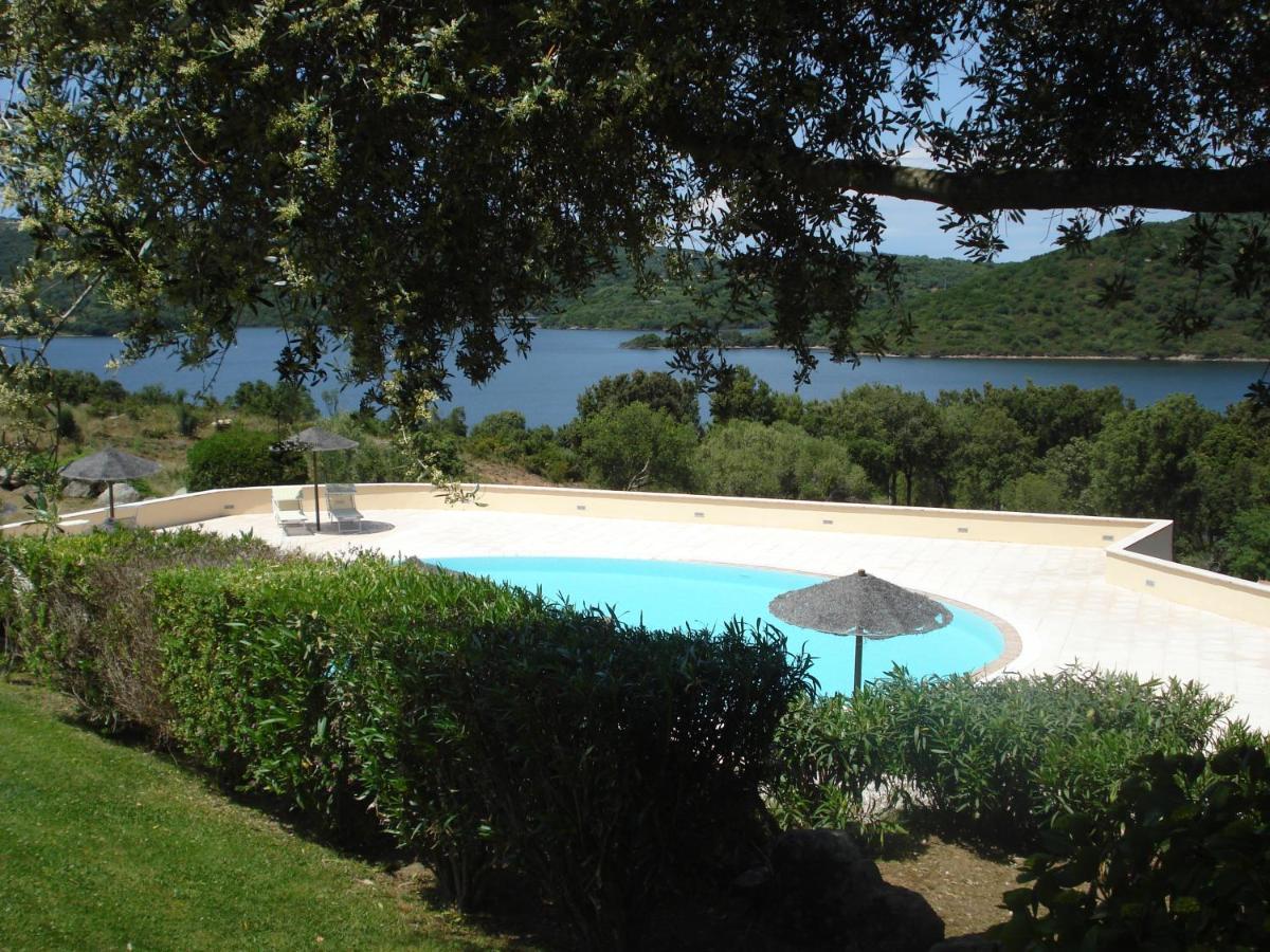 Hotel Valkarana Country Relais (Adults Only) Sant'Antonio di Gallura Bagian luar foto